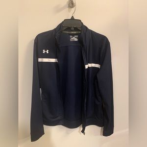 Medium Under Armour Sweatshirt